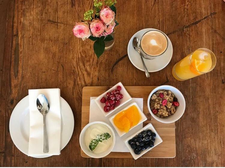 Bistro Lotte Bed and Breakfast Frome Εξωτερικό φωτογραφία